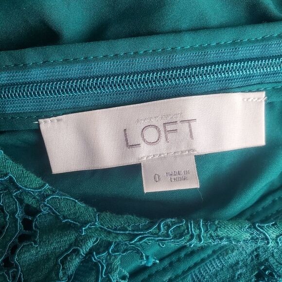 Loft Green Lace High Neck Bodycon Dress Size 0 - Picture 7 of 8